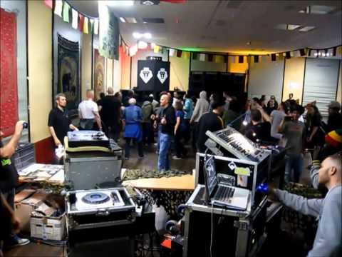 Young Veteran Hifi - Last Tune @ Ballroom Skank - 22.11.2014