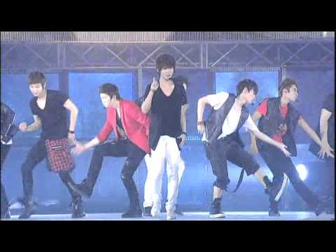Super Junior - Shake It Up!
