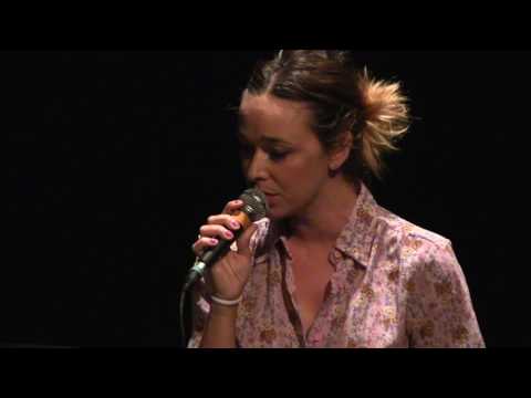 Joan Vázquez, Beth Rodergas - Unworthy of your love (Assassins)