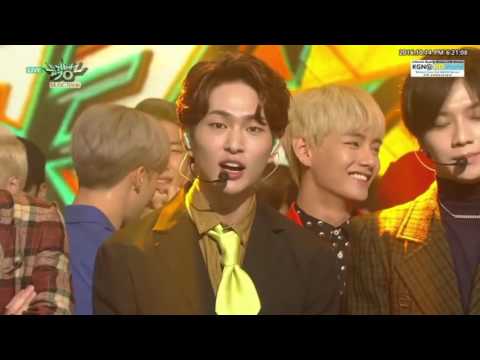 Taehyung and Eunji moment on 161014 - SHINee  Winning No 1 @ Music Bank