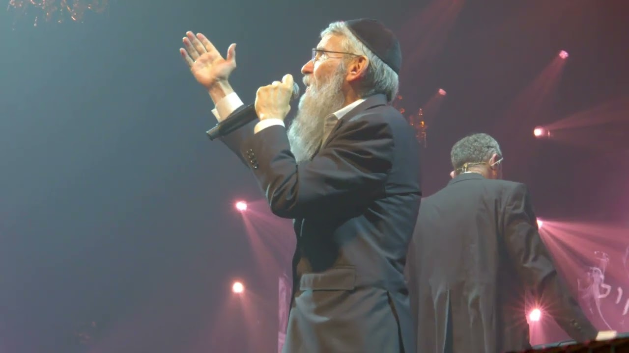 אברהם פריד - אבא & מאמע | Avraham Fried - Abba & Mame - Live 2025