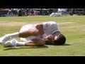 Djokovic takes a bad fall during his match with Simon - Wimbledon 2014