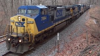 preview picture of video 'A Short CSX Mixed Freight Train In Avalon'