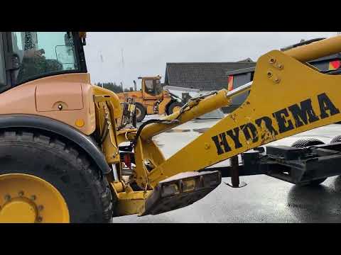 Hydrema 928E Rendegraver med vogn, udstyr / Backhoe with trailer for sale on www.retrade