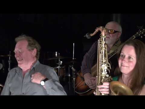 Fête Quaqua 2018 - Day 3 – Set 9 - Minton / Musson / Russell