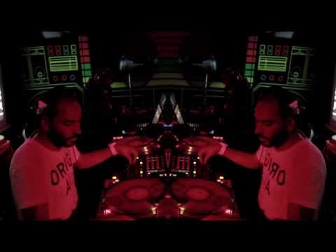 La Barracuda ft Charles King   El Freaky