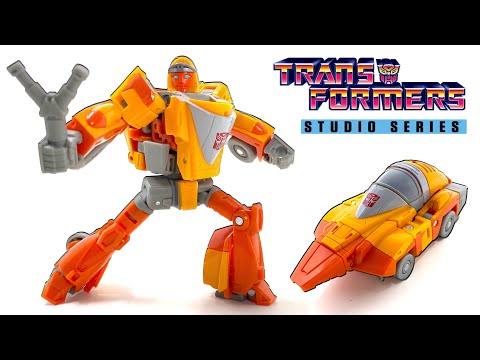 Bigger IS Better?! Transformers G1 RETRO/Studio Series 86 Deluxe Class WHEELIE Review! (2026)