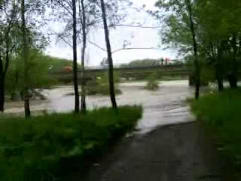 Powódź w Gdowie 2010 - Most