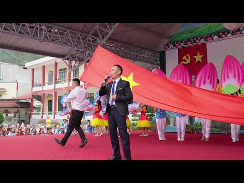 Lễ kỷ niệm 70 năm thành lập trường Tiểu học Số 1 Tuần Giáo.