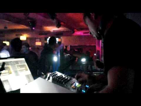 BERTECH Y C-MIX @ THC - 06-12-2009