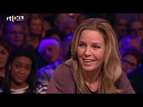 Esther Verhoef: De beste vorm van wraak is succes - RTL LATE NIGHT