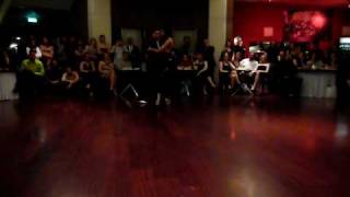 Onur Kira och Cigdem Camgoz vals på Point hotel Istanbul.mov