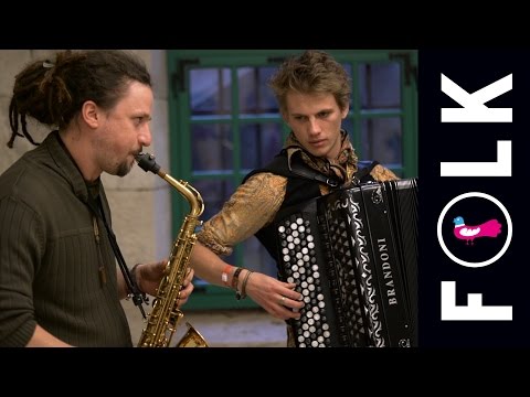 Csángálló zenekar: pszichedelikus hullámzás, gyimesi csángó módra [FOLK 1x05]