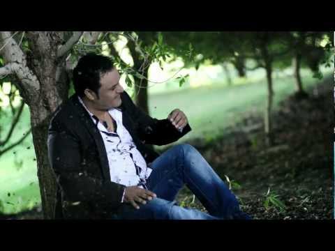 رجل على رجل محمد البغدادى