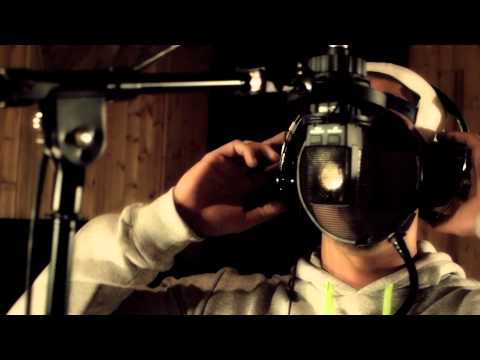 I.Blast - Move That (In Studio Performance)