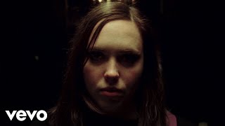 Soccer Mommy – “Bones”