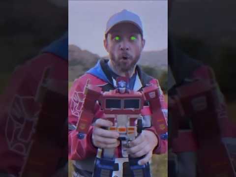 @RobosenOfficial Elite Optimus Prime! Lights, sounds, OG voice, remote control, programmable robot