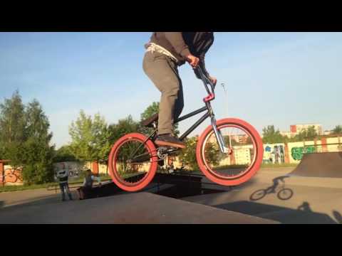 Emīls Vacers, Artis Bergs Lv Dobeles skeitparks