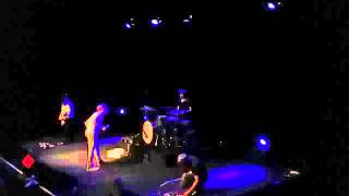 Girl Band -Texting an Alien  Vicar St Apr 1 2016