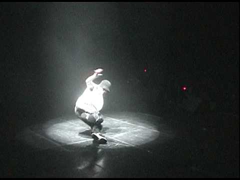 Bboy Lil John breaking video - Killafornia -