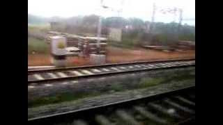 preview picture of video 'Digha-Howrah Duronto Express passes through Tamluk'