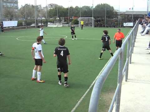 Finale del campionato CSI provinciale sottomarina ca5-petrarca del 13-05-12.AVI