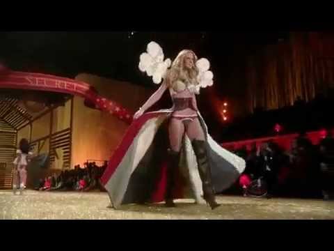 Victoria's Secret Fashion Show 2010 Part 2