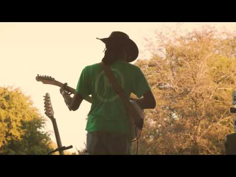 Cedric Burnside Project - "Poor Black Maddie" & "Rollin' and Tumblin'" Live 2016 Mighty Mississippi