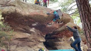 Video thumbnail de El succionador, 7b. Albarracín