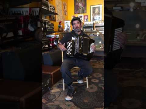 Weltmeister 602 Romance C Chromatic accordion