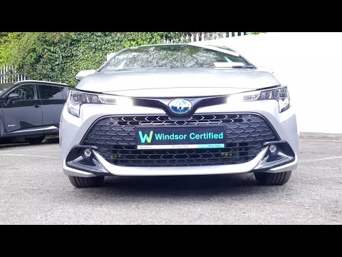 Toyota Corolla 1.8 Hybrid Luna Hatchback - Image 2