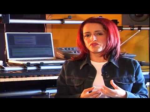 DJ Patife & DJXRS contam a história do Sambassim REMIX