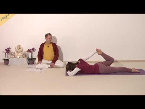 Ardha Dhanurasana - Asana Lexikon 84