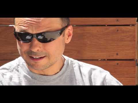 THE UNKNOWN SOLDIER (TRAILER  A5 30 SEC)