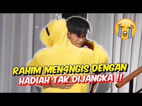 RAHIM MEN4NGIS DENGAN HADIAH TAK DIJANGKA !! - AM BAGI HADIAH TERHARU !
