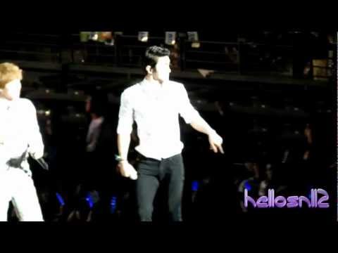 120310 Super Junior Siwon & Eunhyuk Moment@SS4 in Macau