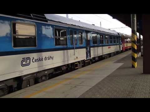 854.019 odjíždí na Sp 1809 do Trutnova