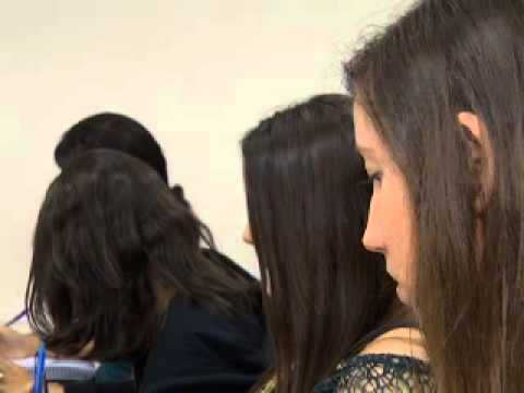 Chamada do programa Assunto do Dia / ENEM e o Vestibular tradicional / RBC TV