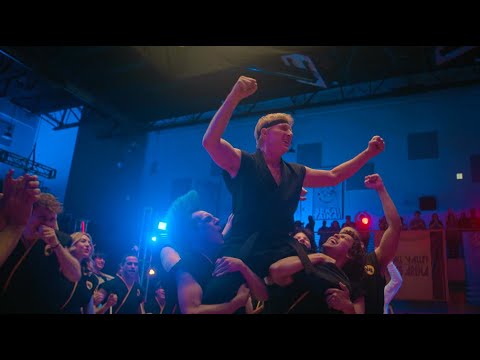 Johnny Lawrence vs. Sensei Wolf | Cobra Kai T6E15 | Español Latino Parte 3