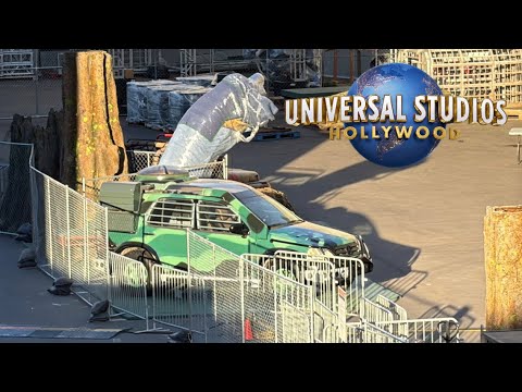 Universal Studios Hollywood Updates - Something Jurassic Is On The Way! 