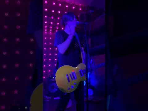 a Summer High London 20/01/2019