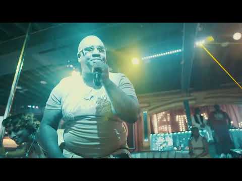 Bag boy Yola - Hands On Her Knees (Official Video)