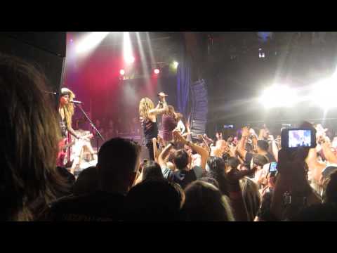 Steel Panther with Billy Ray Cyrus - Rebel Yell (Billy Idol cover)
