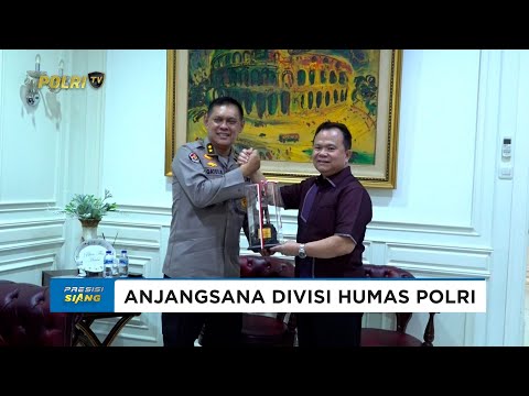 DIVHUMAS POLRI BERANJANGSANA KE KEDIAMAN IRJEN POL PURN RONNY FRANKY SOMPIE