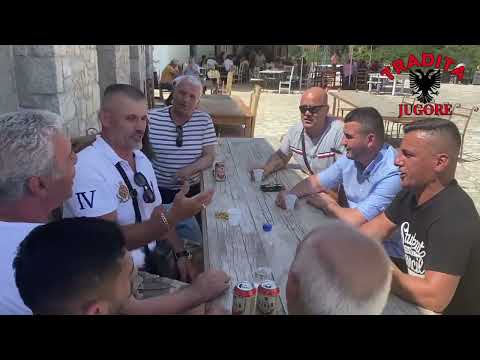 Altin Basho - Shqiperi o shkemb e gur vritesh pritesh per flamur!