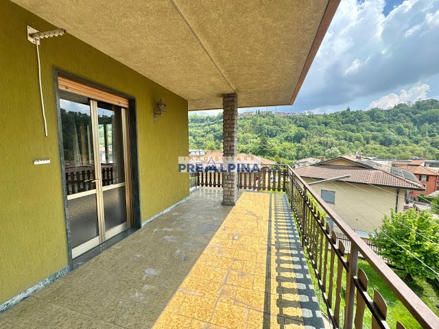 Appartamento in villa bifamiliare – Ultimo piano