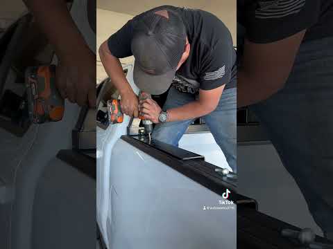 We installed a @BACKRACKINC headache rack on this ram 1500 @Autoworksgallup
