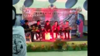 Download lagu Dewede - Karna Kau tak sendiri acoustic @Lippo Karawaci mp3