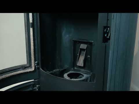 DE - Reinigung und Wartung eines Heta Pelletofens für den Benutzer.