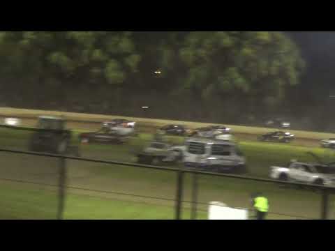 Modified sedans kings royal heat 15 kingaroy speedway 21/1/22 night one